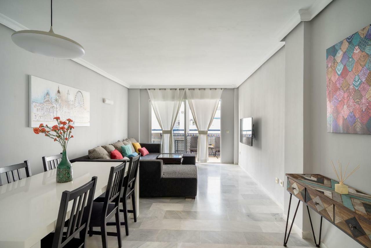Arcos Beach Infostays - Free Parking Malaga Luaran gambar